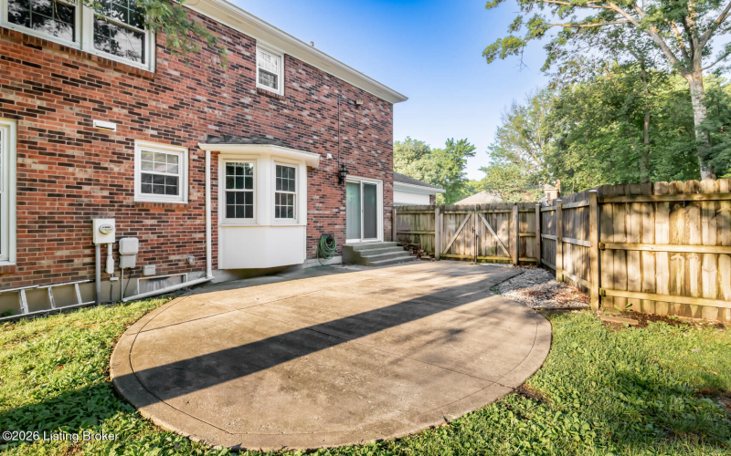 Listing Image 15