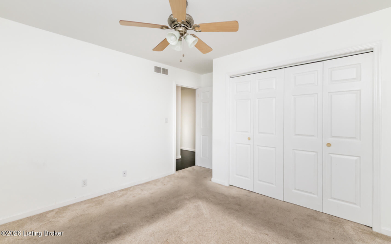 Listing Image 74