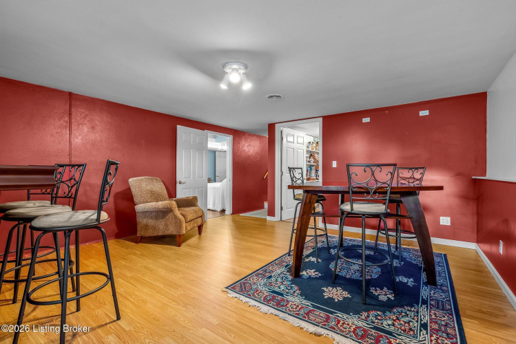 Listing Image 45