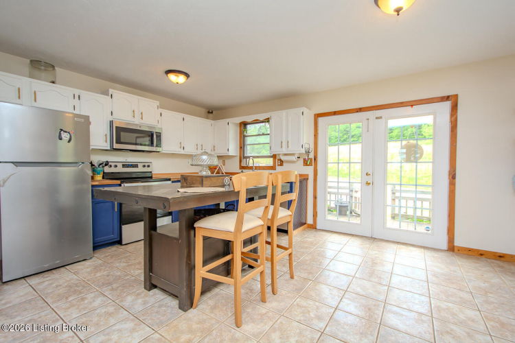 Listing Image 18