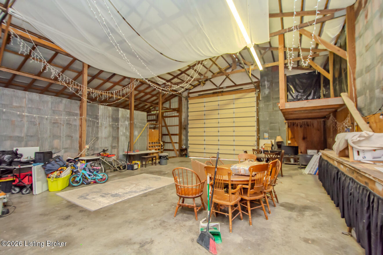 Listing Image 60