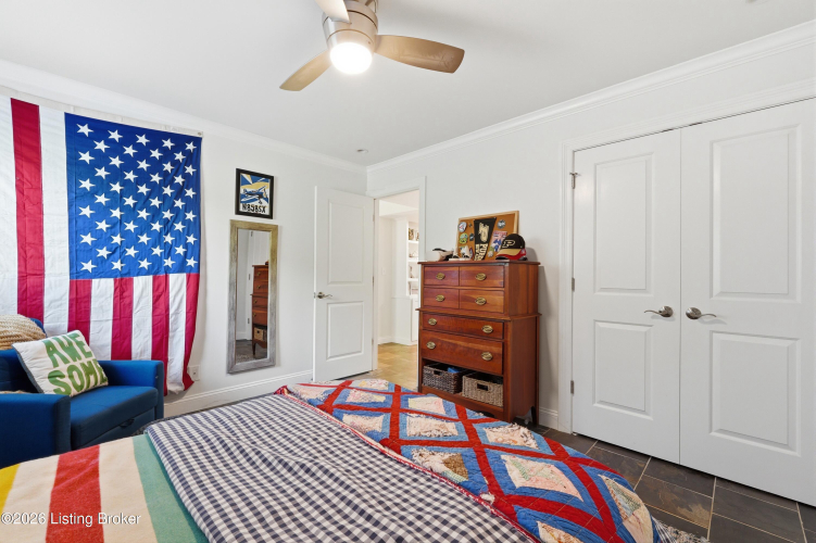 Listing Image 49