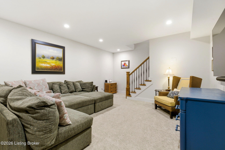 Listing Image 54