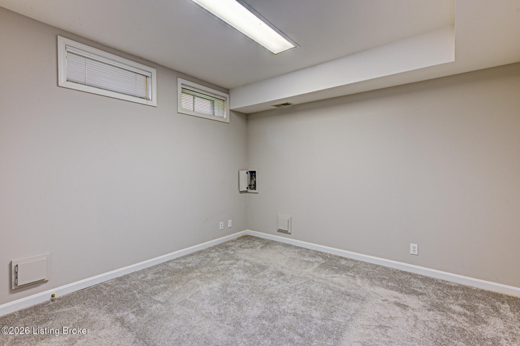 Listing Image 33