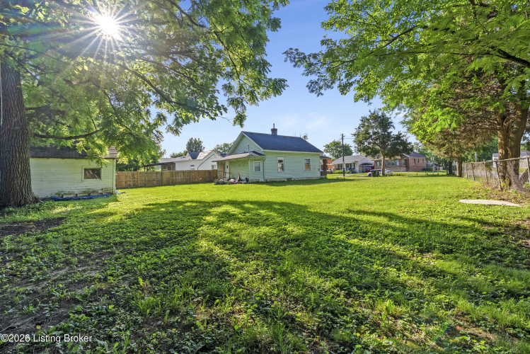 Listing Image 7