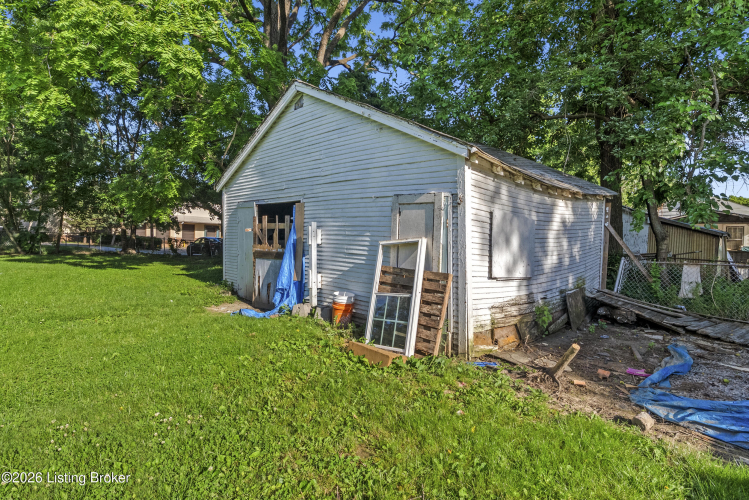 Listing Image 9