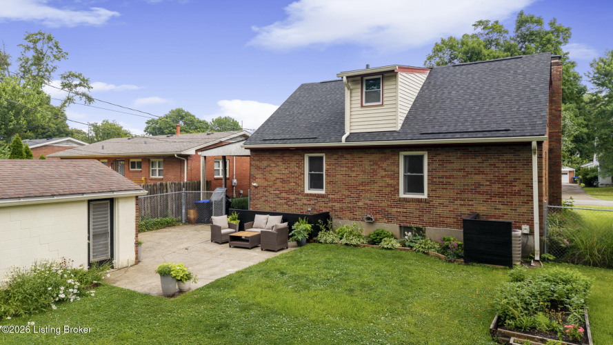 Listing Image 8