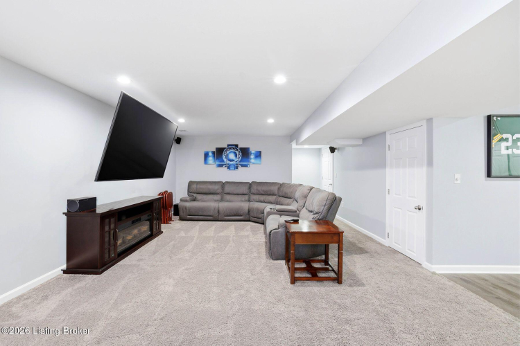 Listing Image 56