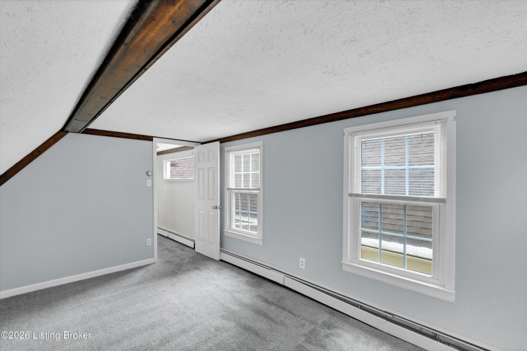 Listing Image 33