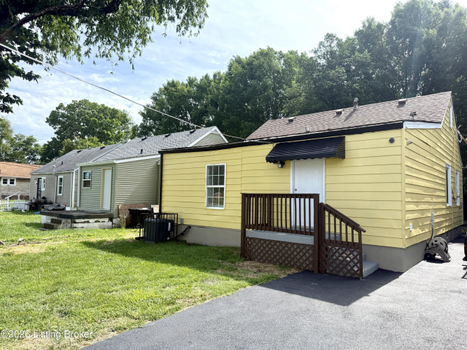 Listing Image 23