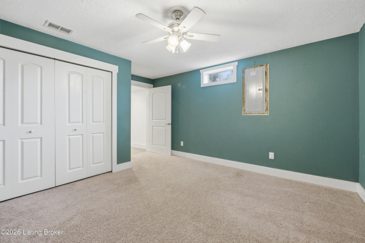 Listing Image 30