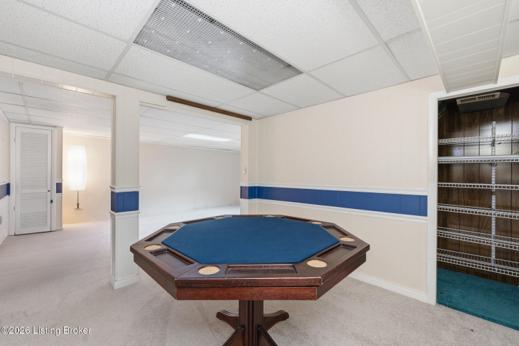 Listing Image 32