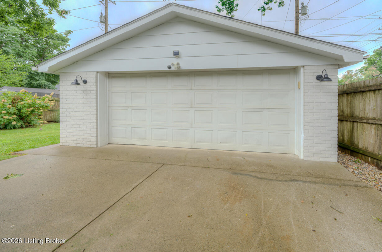 Listing Image 39