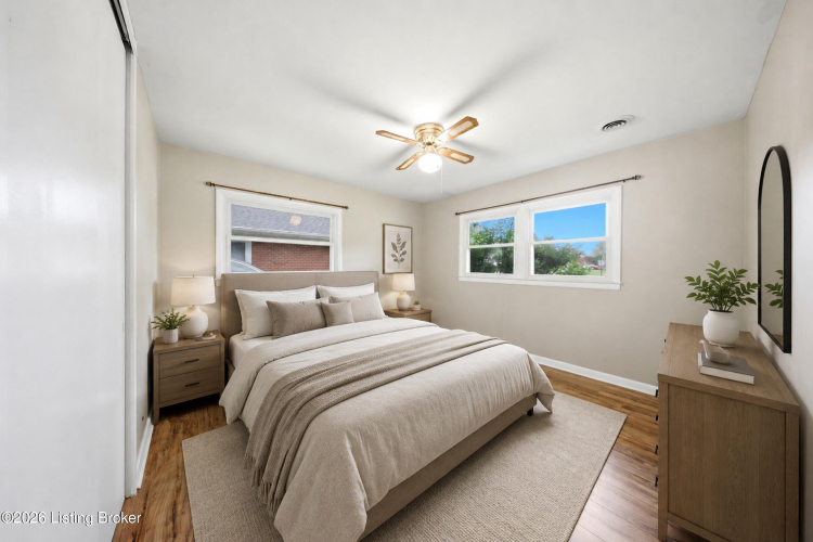 Listing Image 19