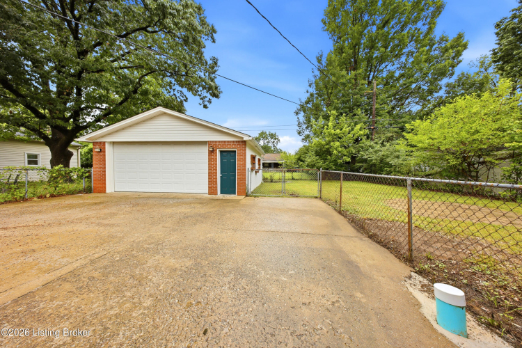 Listing Image 33