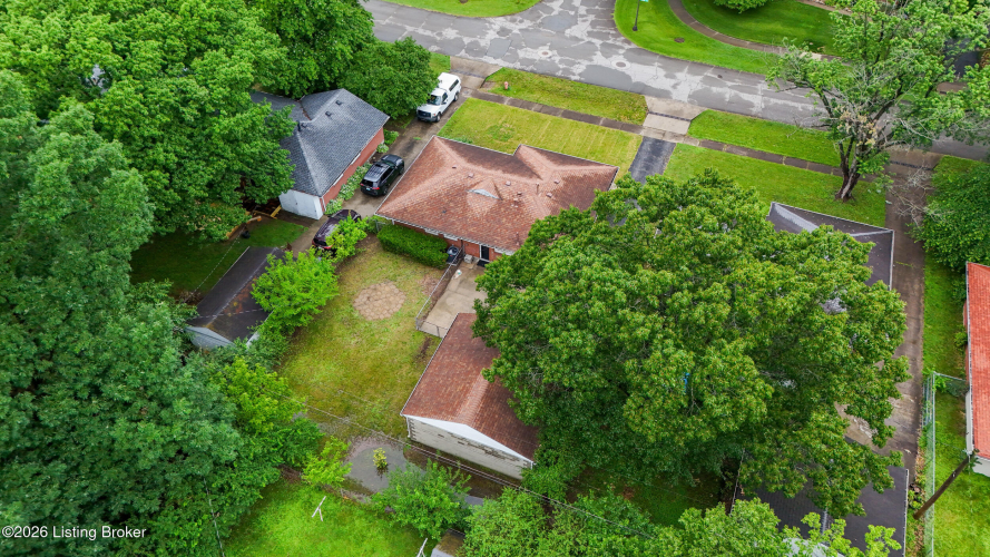 Listing Image 40