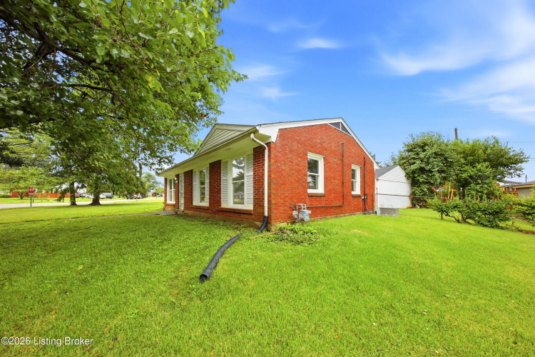 Listing Image 27