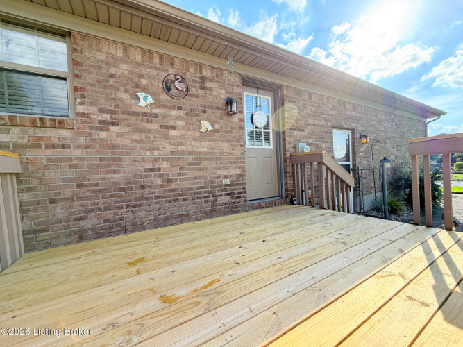 Listing Image 16