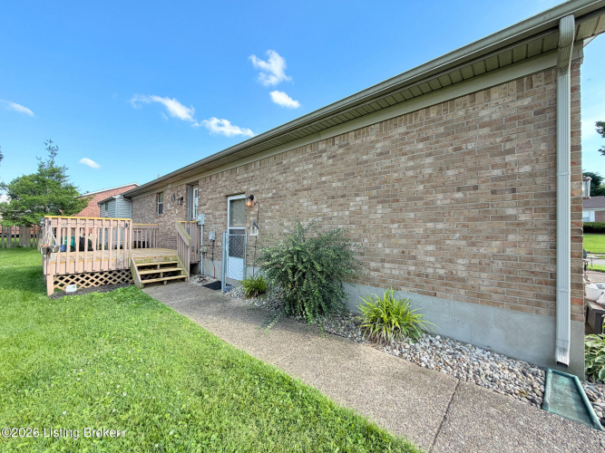 Listing Image 20
