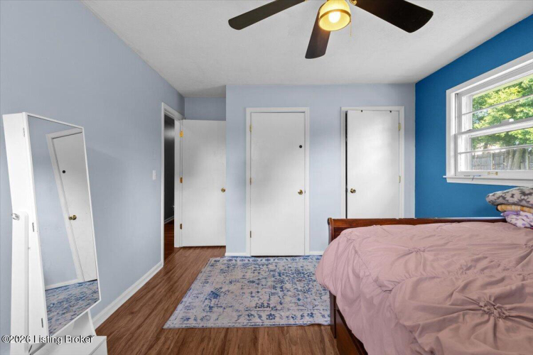 Listing Image 18