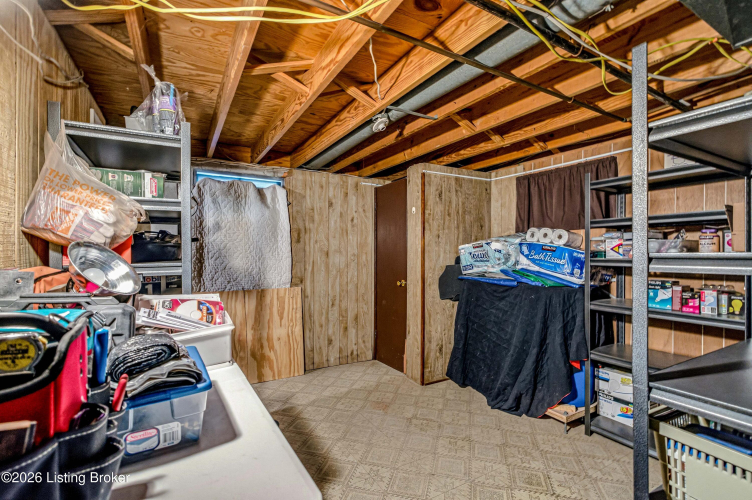 Listing Image 29
