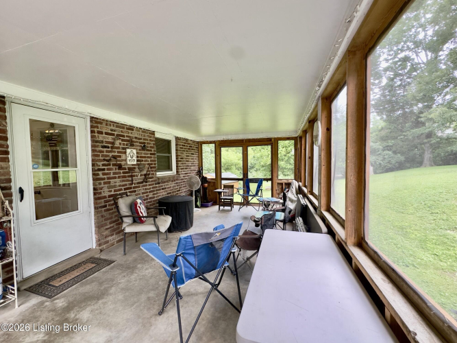 Listing Image 26