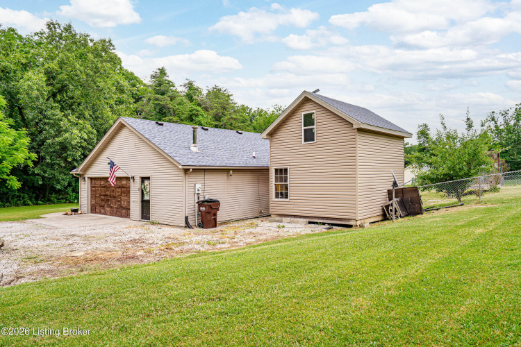 Listing Image 42