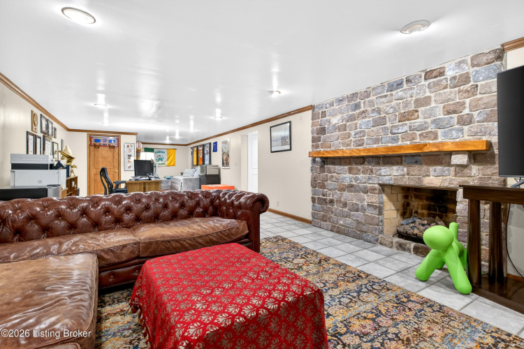 Listing Image 56