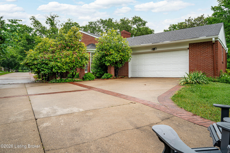 Listing Image 64