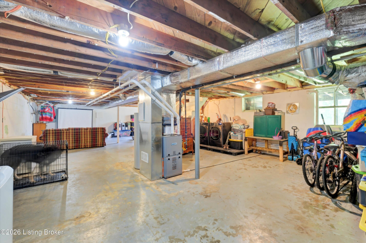 Listing Image 33