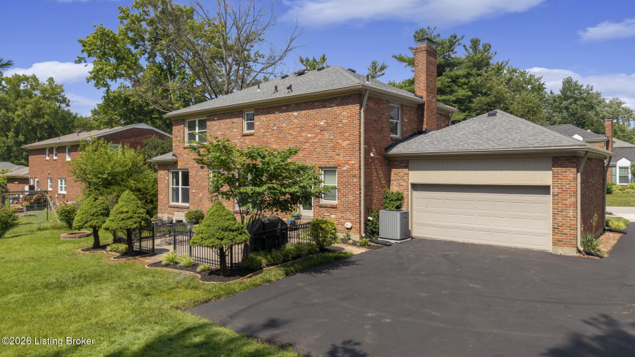 Listing Image 64