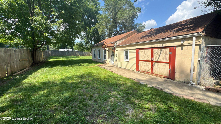 Listing Image 43