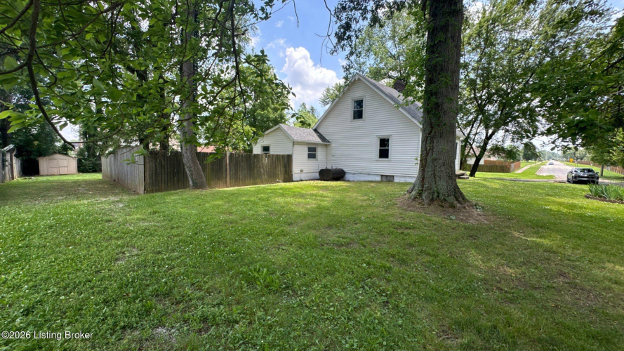 Listing Image 76