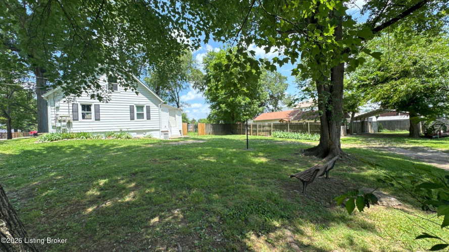 Listing Image 92