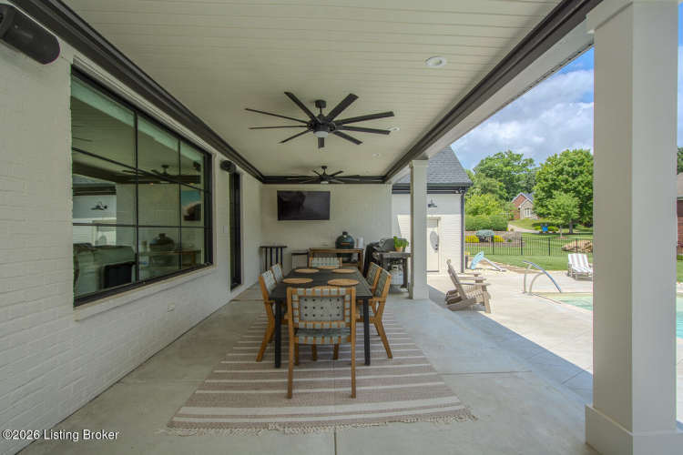 Listing Image 112