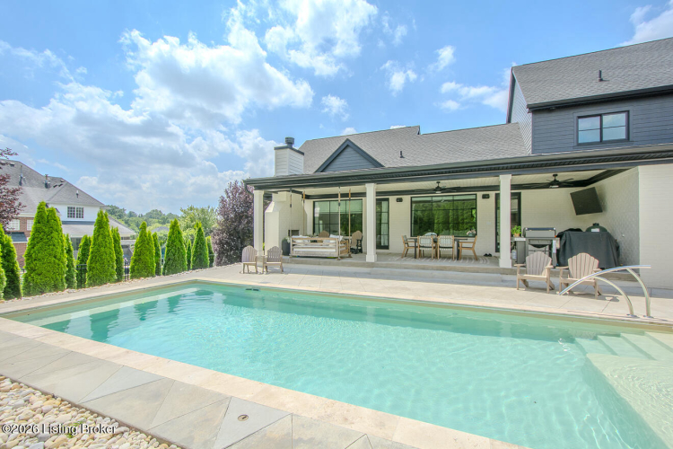 Listing Image 123