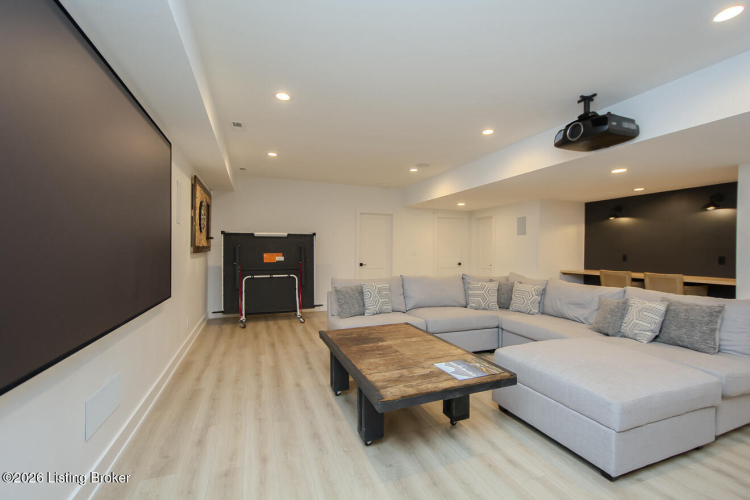 Listing Image 88