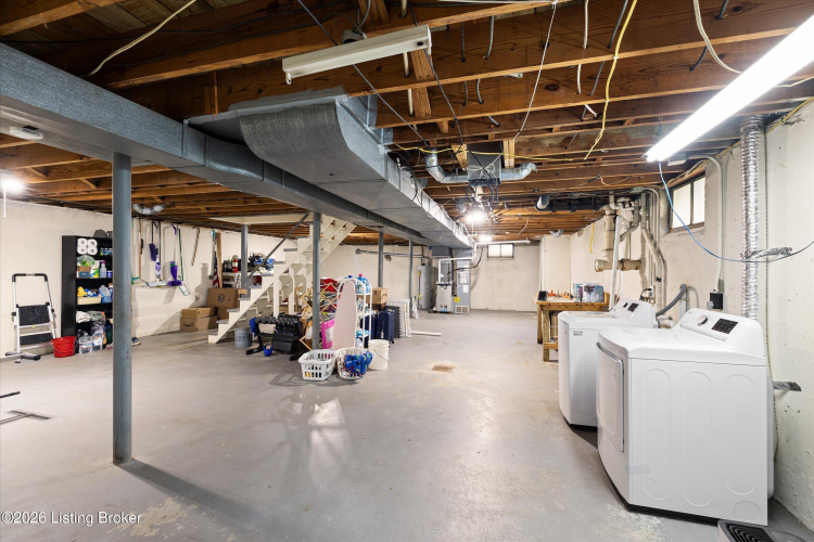 Listing Image 32