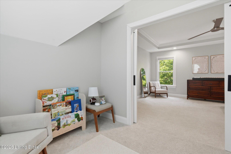 Listing Image 37