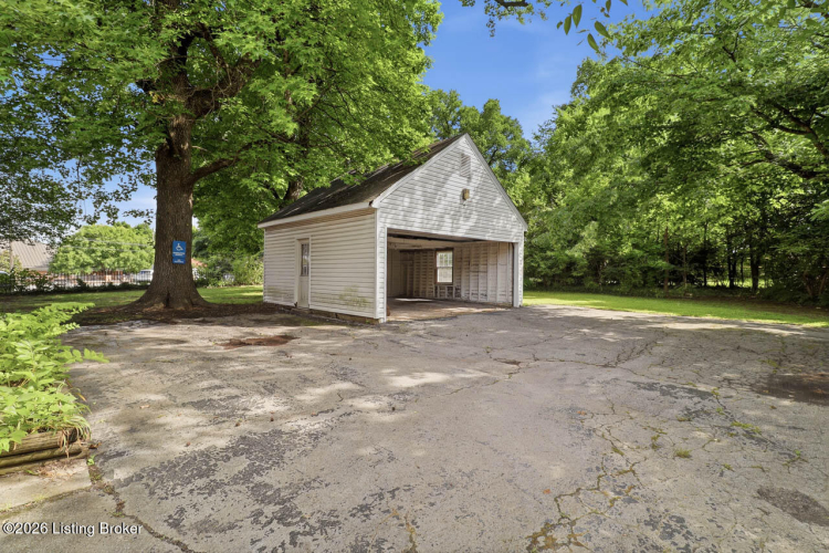 Listing Image 41