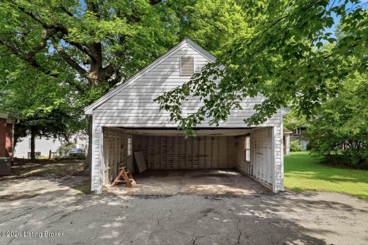Listing Image 43