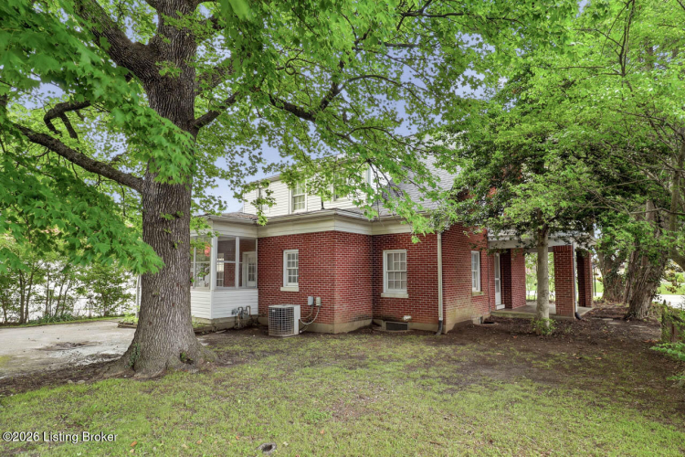 Listing Image 48
