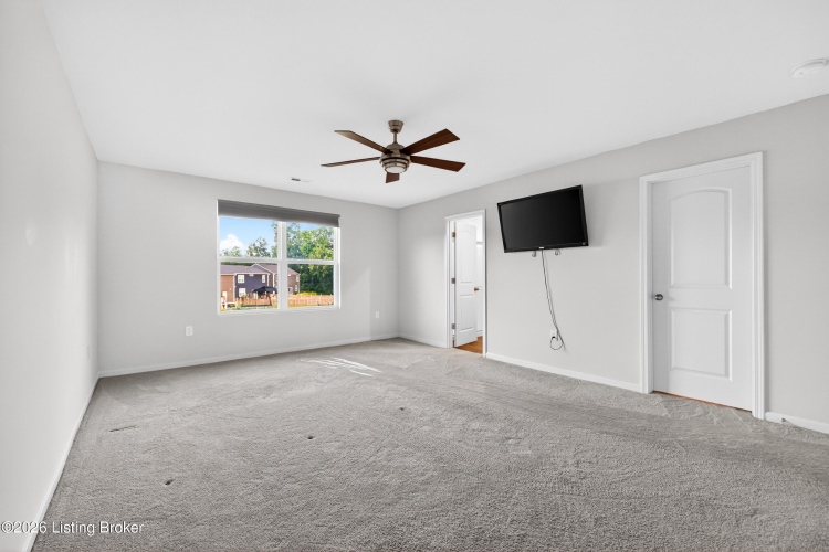 Listing Image 41