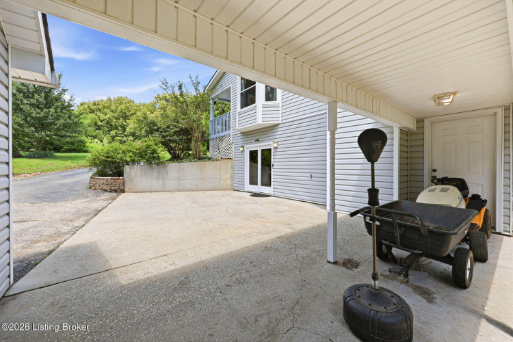 Listing Image 46