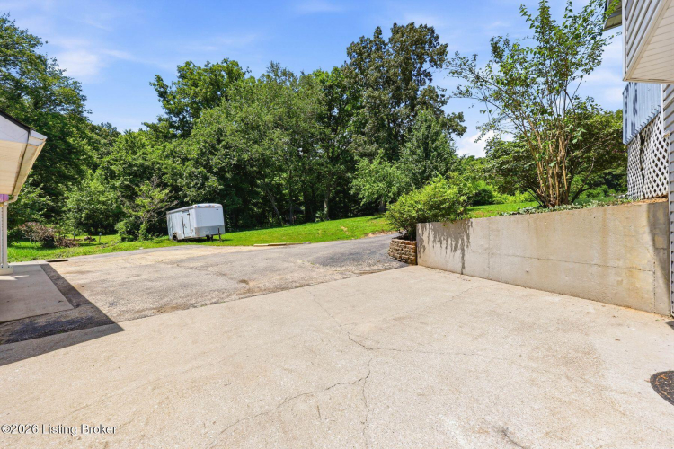 Listing Image 54