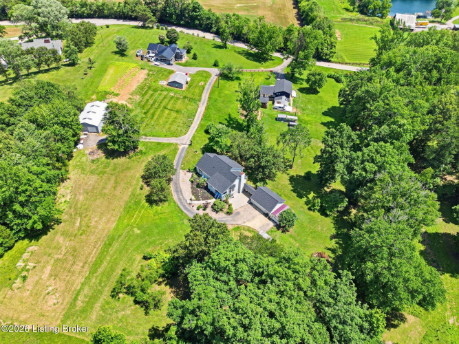 Listing Image 57
