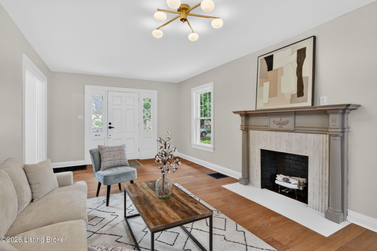 Listing Image 7