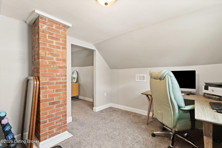 Listing Image 36