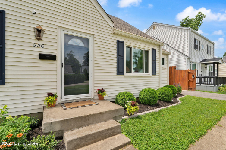 Listing Image 6