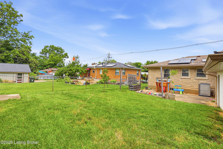 Listing Image 47